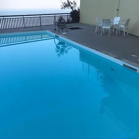 Taormina Panoramic Seaview Apartment Bagian luar foto